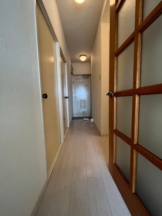 物件内観写真13　(廊下)