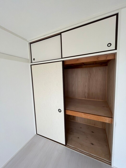 物件内観写真14　(収納)