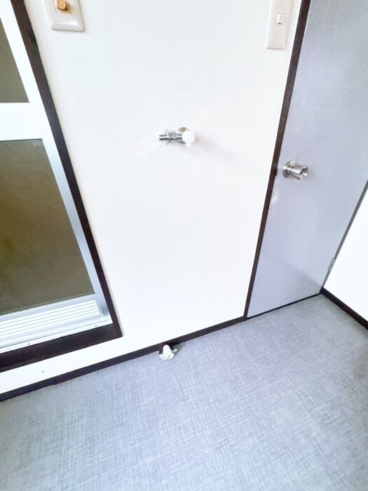 物件内観写真15　(洗濯機置場)