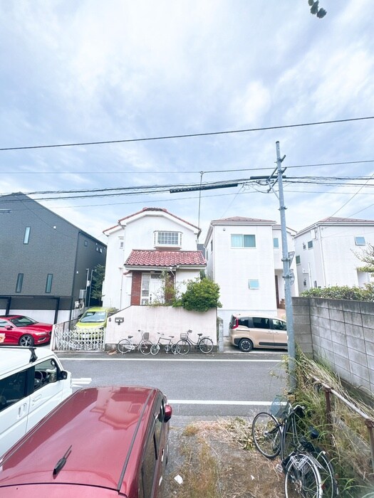 物件内観写真16　(室内からの展望)