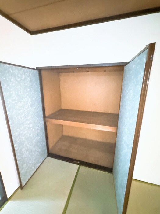 物件内観写真18　(収納)
