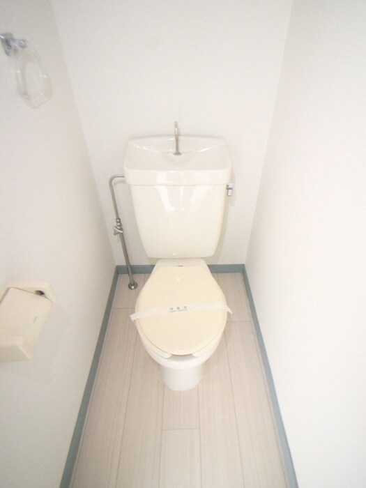 物件内観写真11　(トイレ)