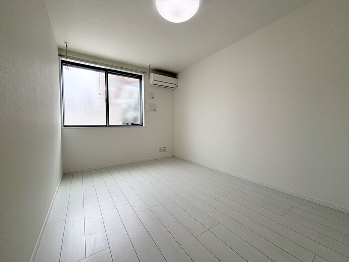 物件内観写真17　(居室)