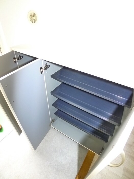 物件内観写真16　(靴箱)