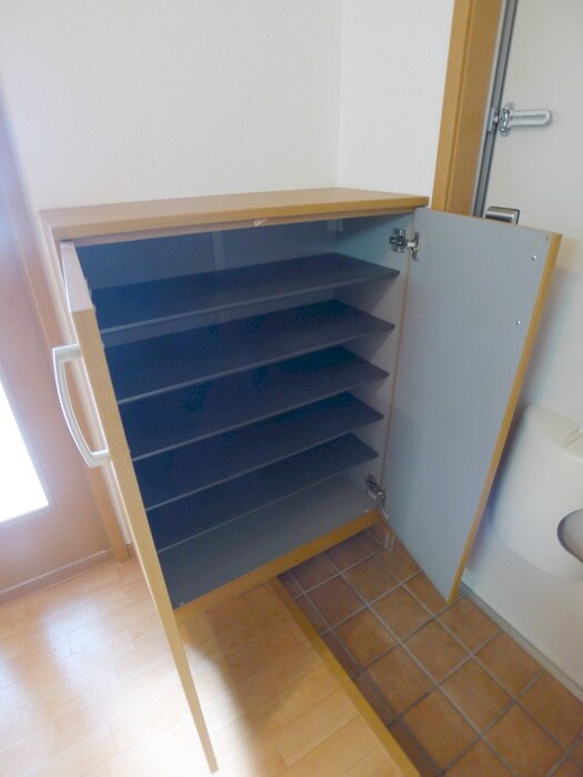 物件内観写真19　(靴箱)