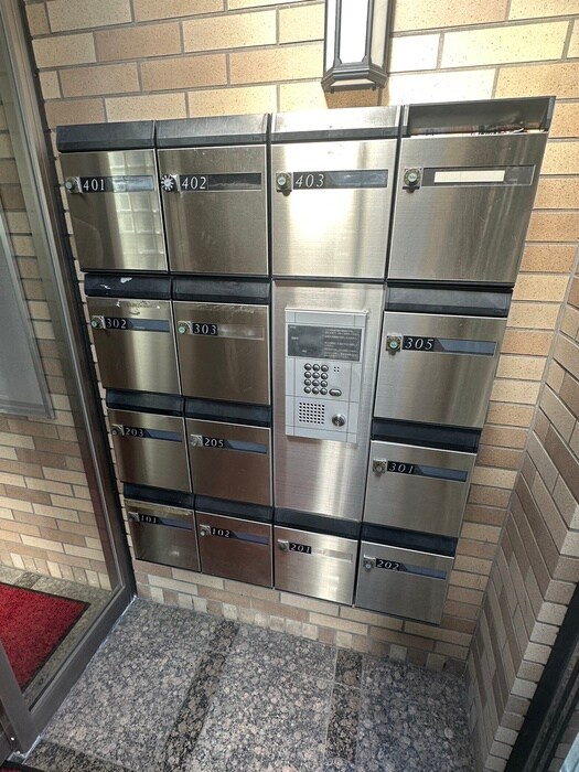 物件外観写真4　(建物設備)