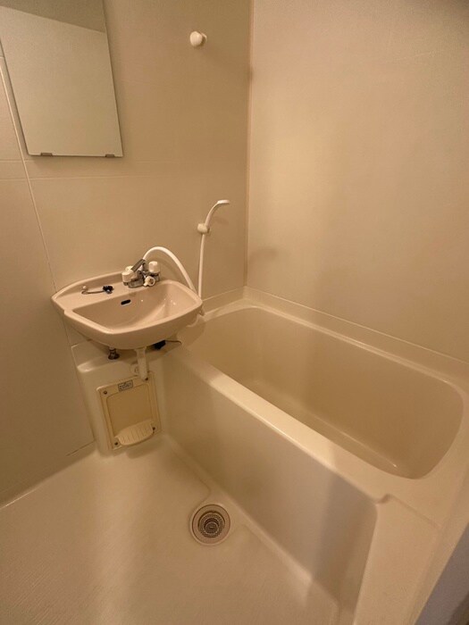 物件内観写真10　(バス／シャワールーム等)