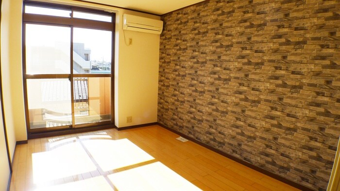 物件内観写真7　(居室)