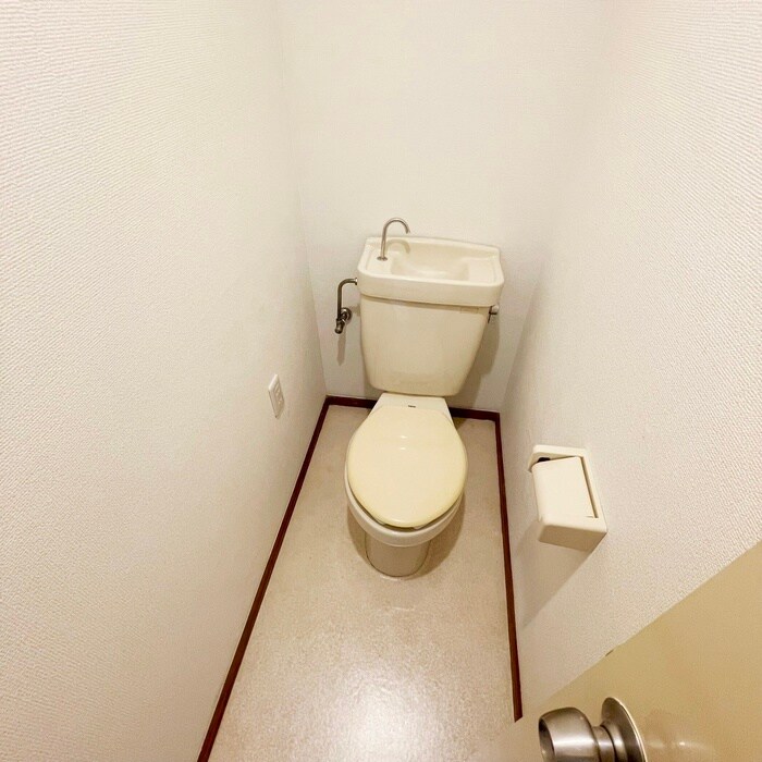 物件内観写真10　(トイレ)