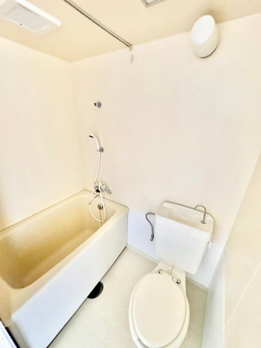 物件内観写真13　(バス／シャワールーム等)