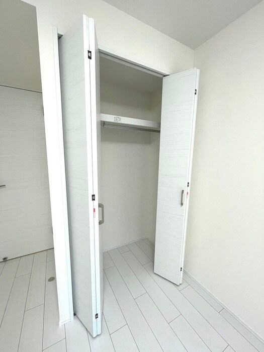 物件内観写真15　(収納)