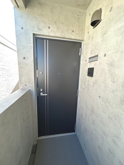 物件内観写真22　(玄関)