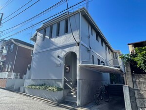 アドラ－ブル外観写真