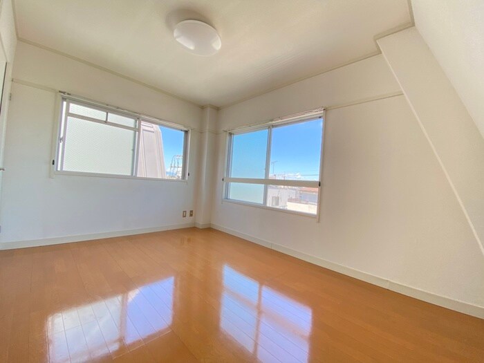 物件内観写真6　(居室)