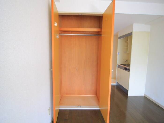 物件内観写真10　(収納)