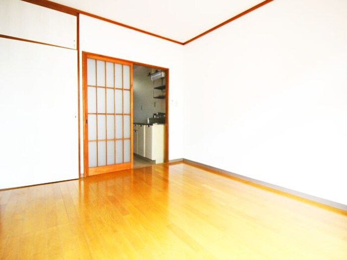 物件内観写真10　(居室)