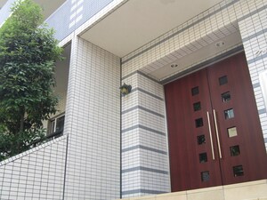 ｸｨ-ﾝｼﾃｨ板橋本町ﾗﾃﾞｨｳｽ(306)外観写真