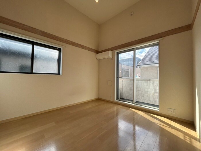 物件内観写真9　(居室)