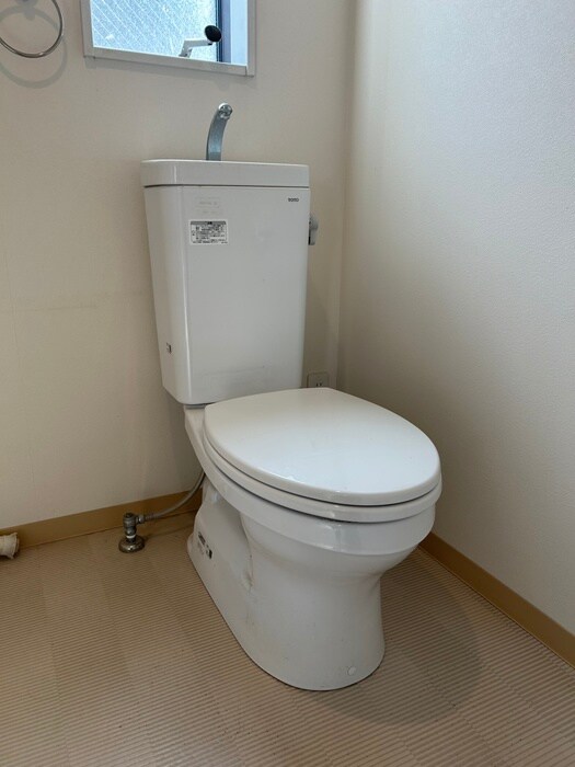 物件内観写真14　(トイレ)