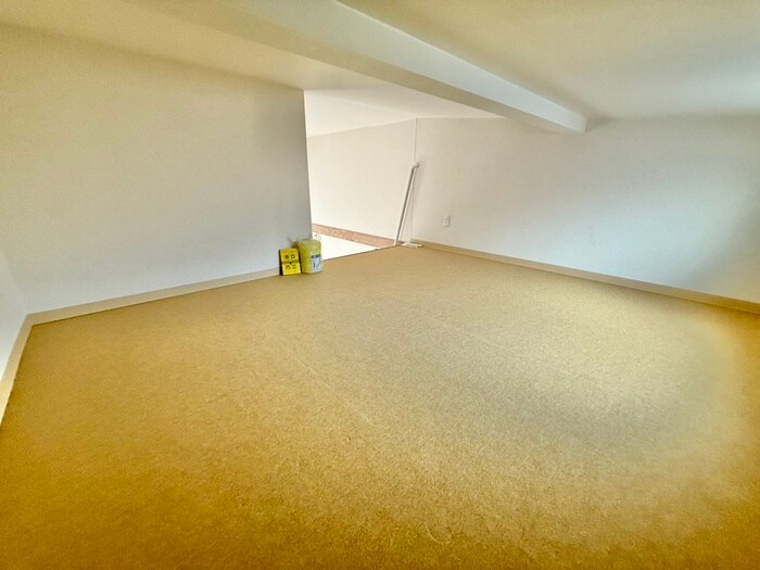 物件内観写真18　(ロフト)