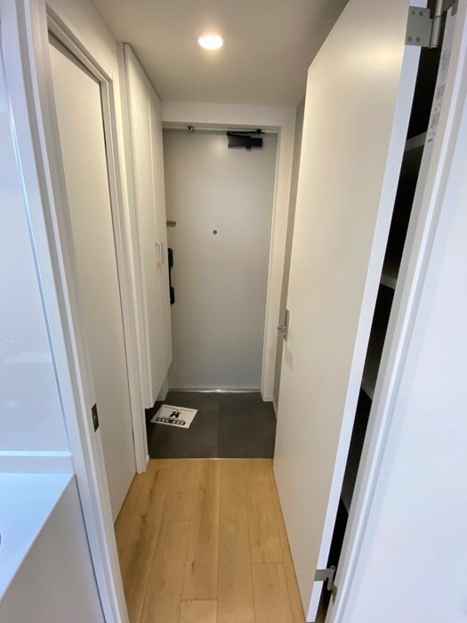 物件内観写真19　(廊下)