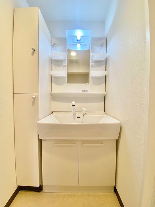 物件内観写真11　(洗面)