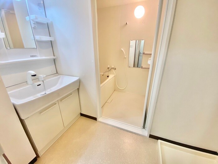 物件内観写真22　(居室)