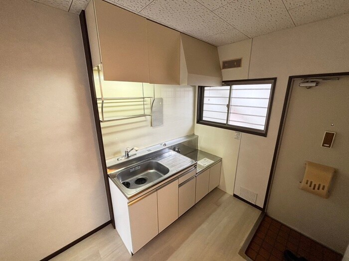 物件内観写真8　(キッチン)