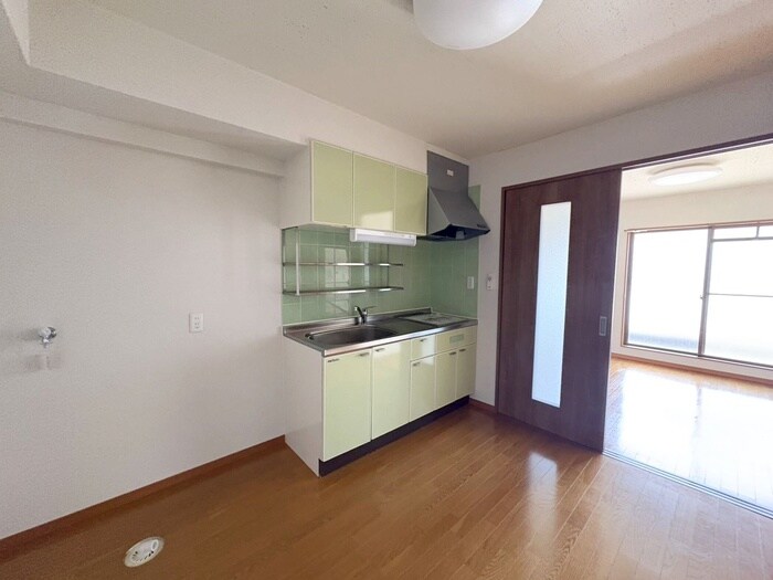 物件内観写真10　(居室)