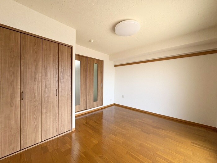 物件内観写真18　(居室)