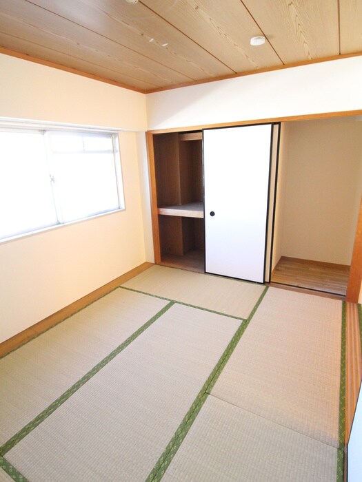 物件内観写真22　(居室)