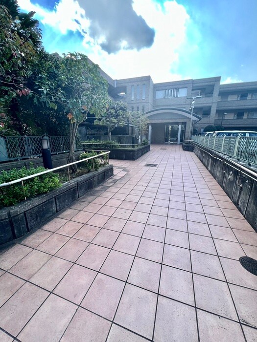 物件外観写真6　(外観写真)