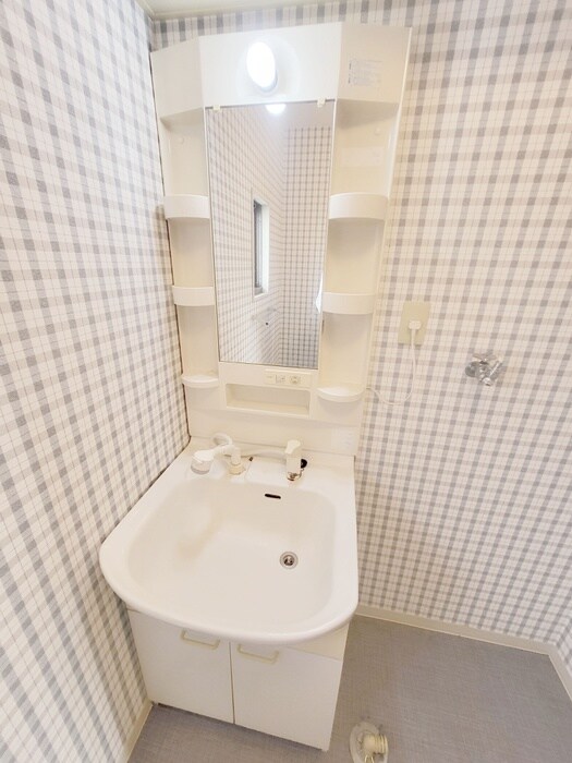 C‘EST　LA　VIE　Aの洗面