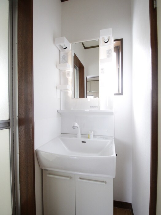 物件内観写真13　(洗面)