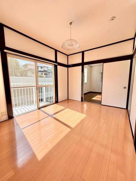 物件内観写真7　(居室)