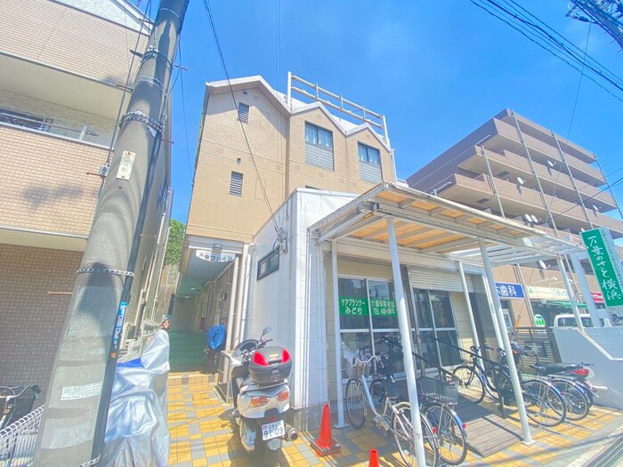 物件外観写真4　(外観写真)