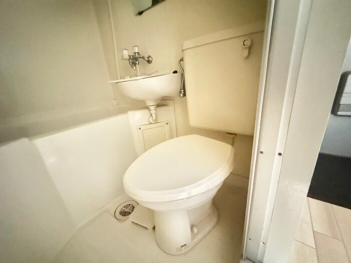 物件内観写真11　(トイレ)