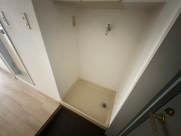 物件内観写真20　(洗濯機置場)