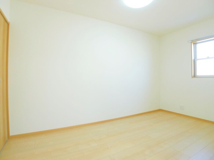 物件内観写真21　(居室)