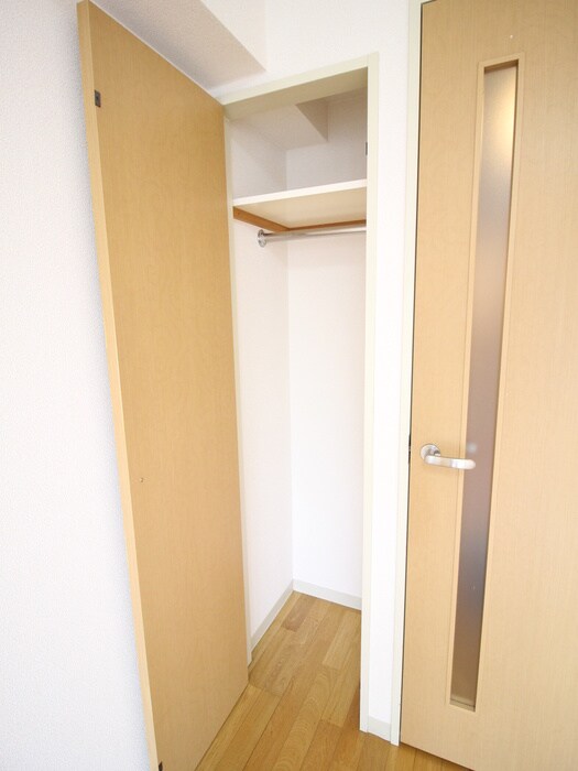 物件内観写真7　(収納)