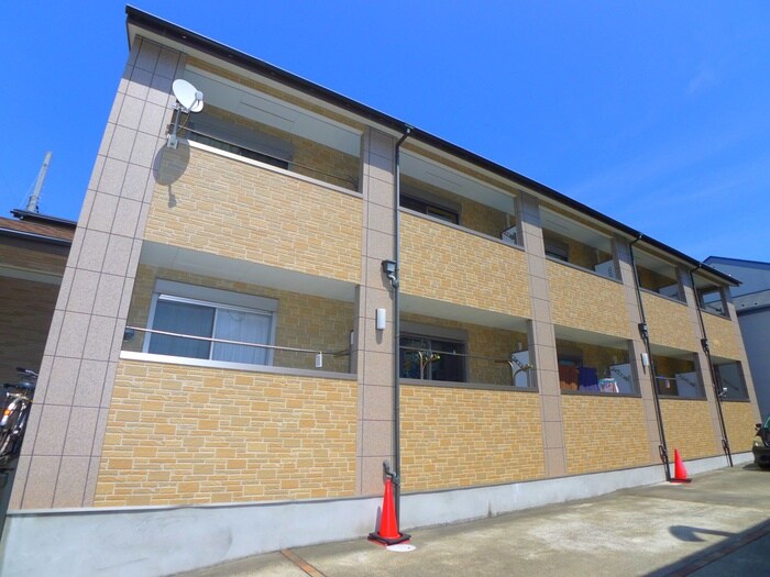 物件外観写真1　(外観写真)