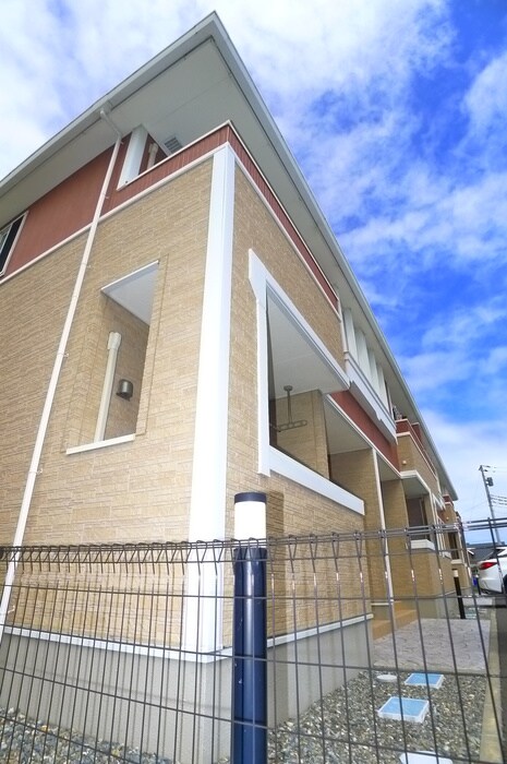 物件外観写真3　(外観写真)