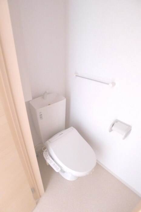 物件内観写真10　(トイレ)