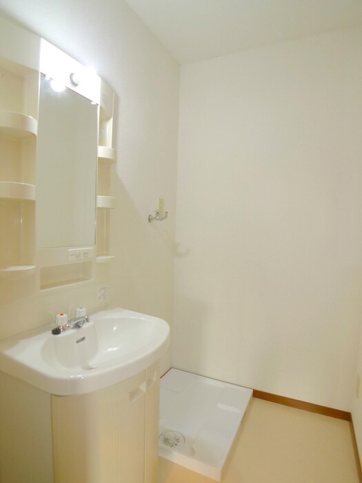 物件内観写真12　(洗面)