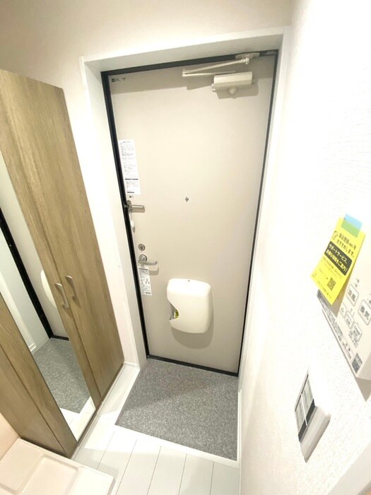 物件内観写真21　(玄関)