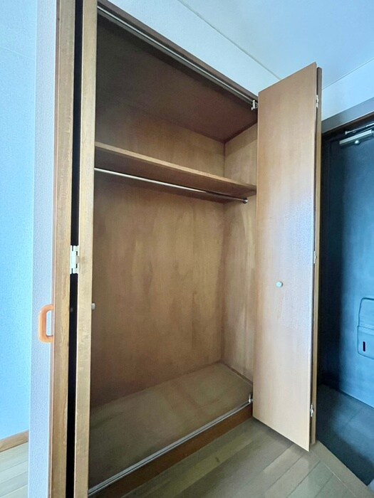 物件内観写真15　(収納)