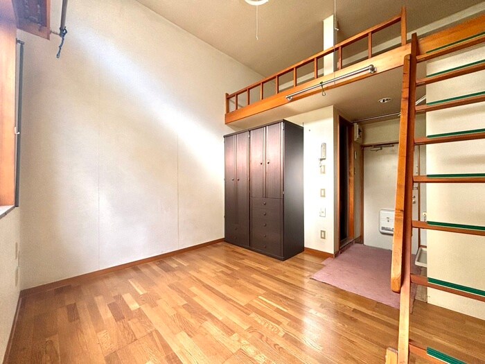 物件内観写真7　(居室)