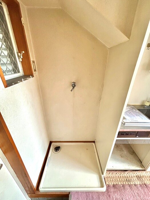 物件内観写真20　(洗濯機置場)