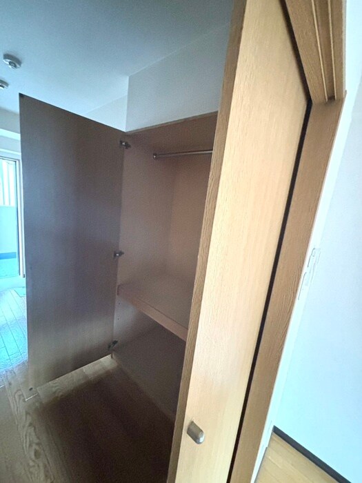 物件内観写真10　(収納)