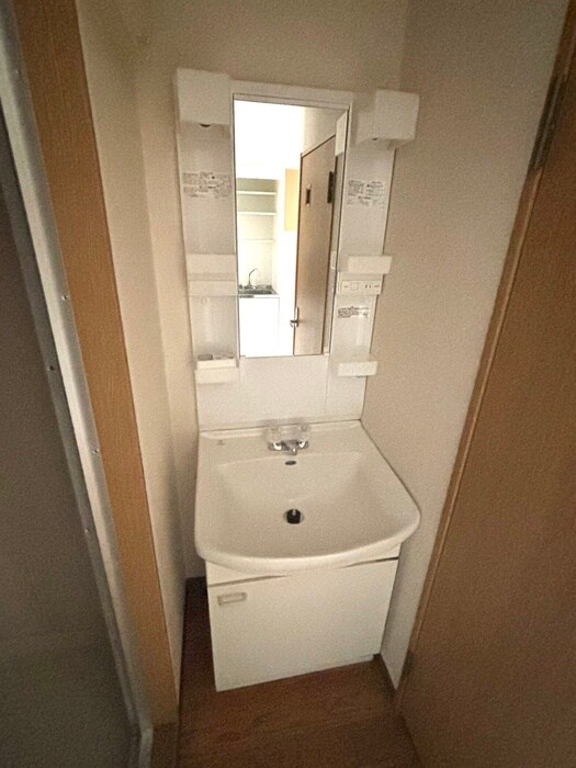 物件内観写真12　(洗面)